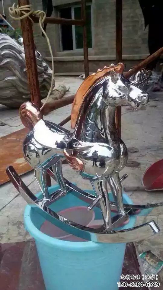 街道戰(zhàn)馬雕塑,動(dòng)物小品,鏡面工藝 街道戰(zhàn)馬雕塑,動(dòng)物小品,鏡面工藝
