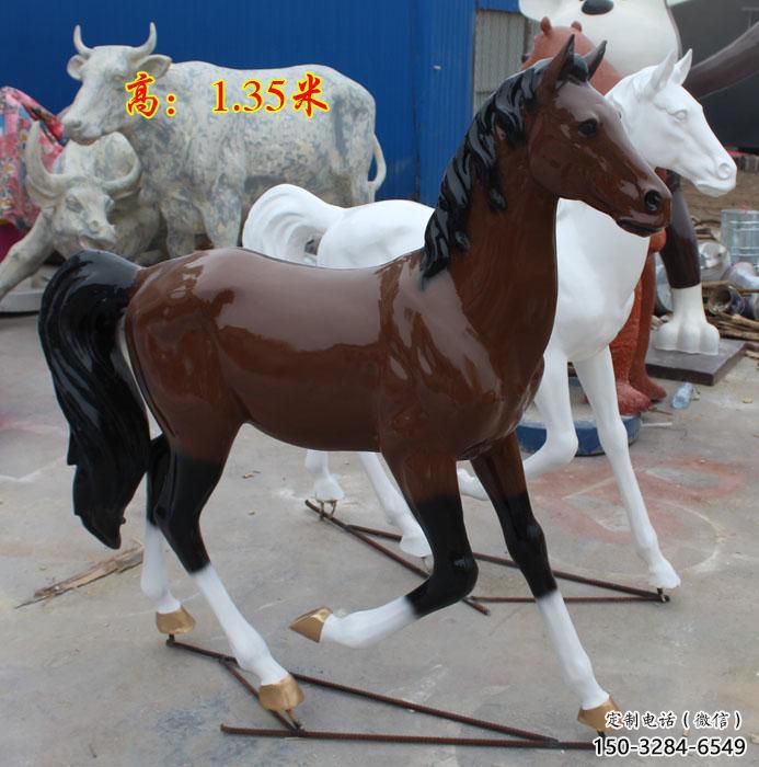 街道小馬雕塑廠家,景觀擺件,鍍金工藝 街道小馬雕塑廠家,景觀擺件,鍍金工藝