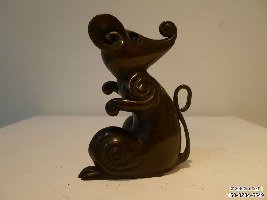 庭院老鼠雕塑,鍍金歐式雕塑,網(wǎng)格形式 庭院老鼠雕塑,鍍金歐式雕塑,網(wǎng)格形式
