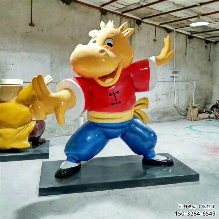 園林龍貓雕塑,噴漆運(yùn)動(dòng)雕塑,彩繪形式 園林龍貓雕塑,噴漆運(yùn)動(dòng)雕塑,彩繪形式