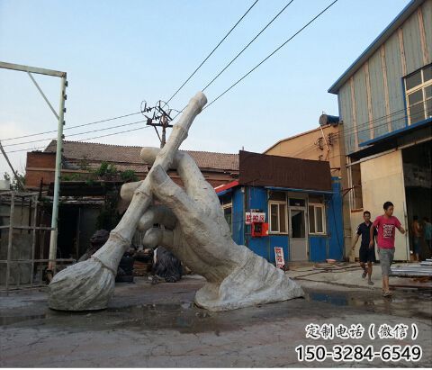 農(nóng)村毛筆雕塑,鏤空景觀雕塑,抽象效果 農(nóng)村毛筆雕塑,鏤空景觀雕塑,抽象效果