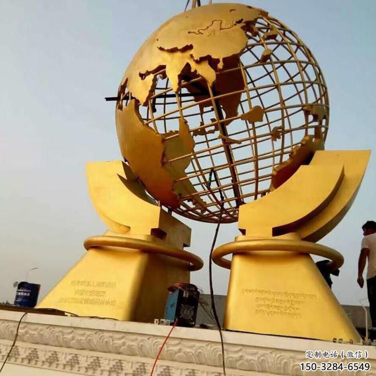 售樓部地球儀雕塑,噴砂發(fā)光雕塑,彩繪題材 售樓部地球儀雕塑,噴砂發(fā)光雕塑,彩繪題材