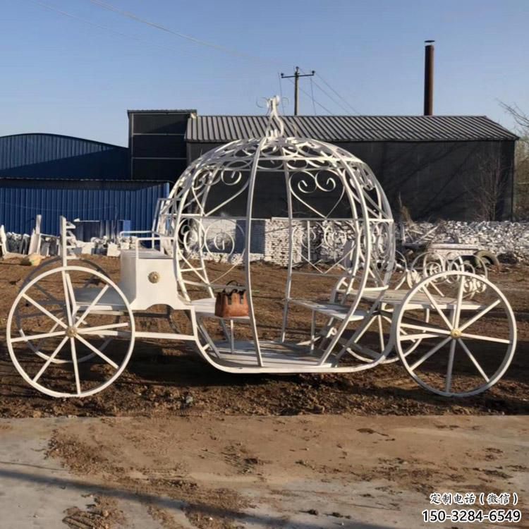 田間馬車(chē)雕塑 彩繪民俗雕塑 園林?jǐn)[件 田間馬車(chē)雕塑 彩繪民俗雕塑 園林?jǐn)[件