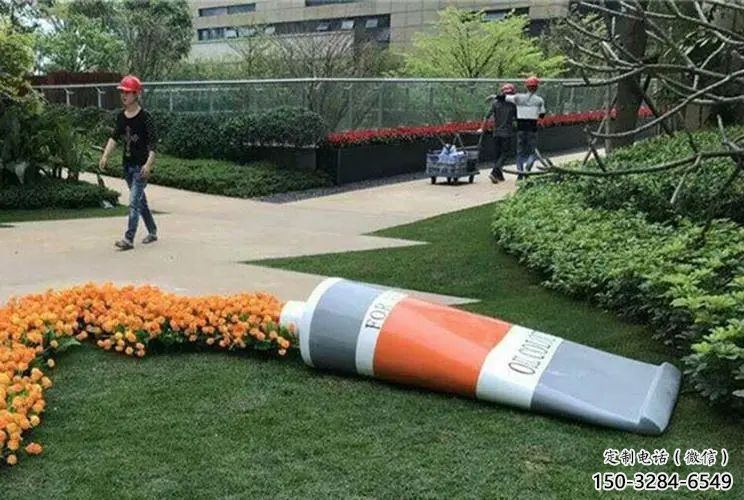 創意牙膏雕塑 公園雕塑 彩繪雕塑擺件 創意牙膏雕塑 公園雕塑 彩繪雕塑擺件
