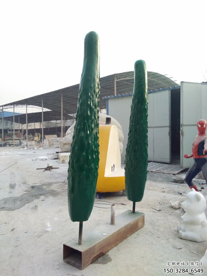 創(chuàng)意黃瓜雕塑 步行街店門(mén)口雕塑 蔬菜小品