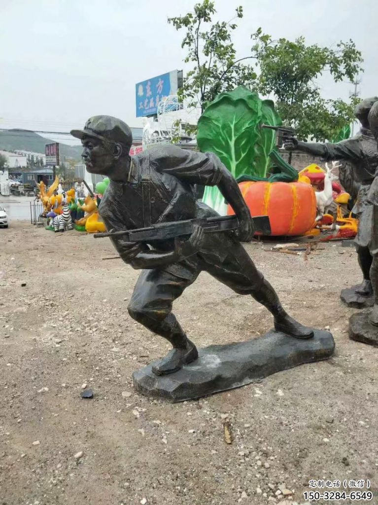 交警雕塑 彩繪剪紙軍人雕塑 現(xiàn)代士兵雕塑 交警雕塑 彩繪剪紙軍人雕塑 現(xiàn)代士兵雕塑