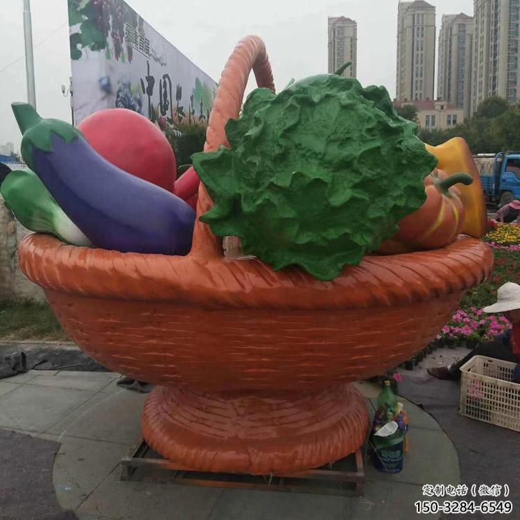 果籃雕塑觀賞型，街景小品，白菜果籃雕塑常用