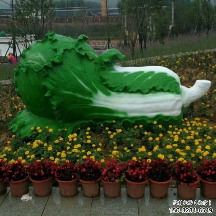 果籃雕塑選用，小區(qū)擺件，大型白菜果籃雕塑批發(fā)