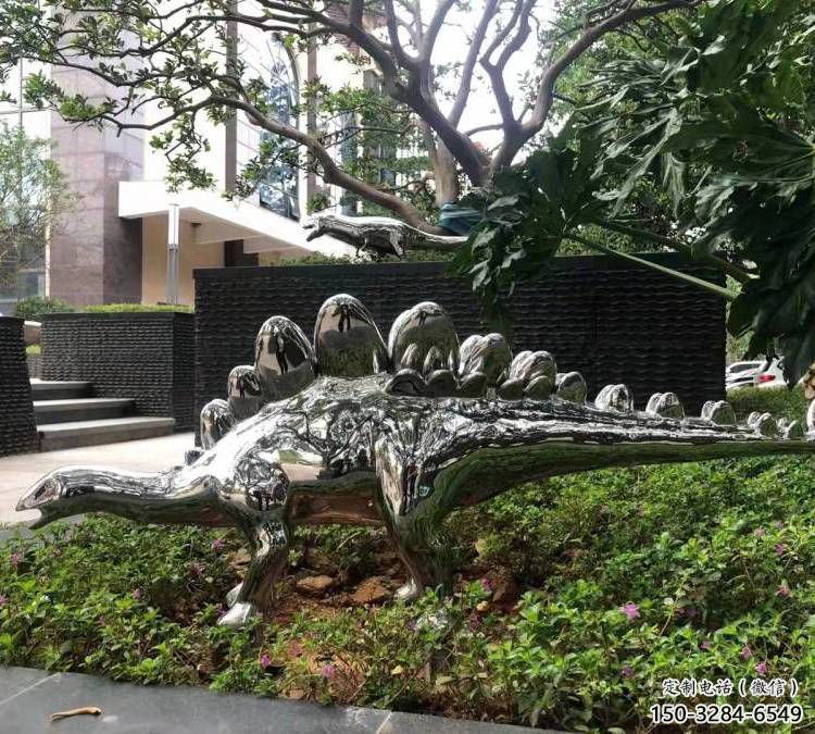 景觀恐龍雕塑廠家,拋光工藝,鏡面恐龍雕塑承接 景觀恐龍雕塑廠家,拋光工藝,鏡面恐龍雕塑承接