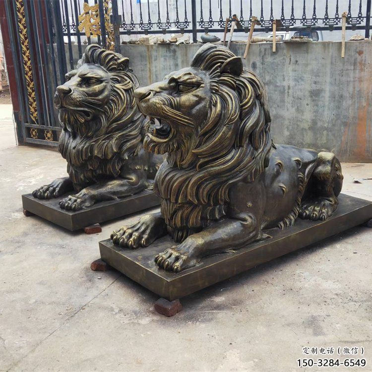 仿銅獅子雕塑，玻璃鋼仿銅趴獅雕塑廠家