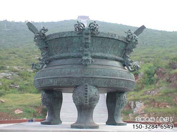 仿古藝術宣德三足爐雕塑 仿古藝術宣德三足爐雕塑
