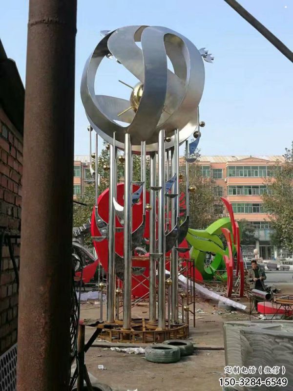 地球儀雕塑定制,小區雕塑,不銹鋼手托地球儀雕塑廠家 地球儀雕塑定制,小區雕塑,不銹鋼手托地球儀雕塑廠家