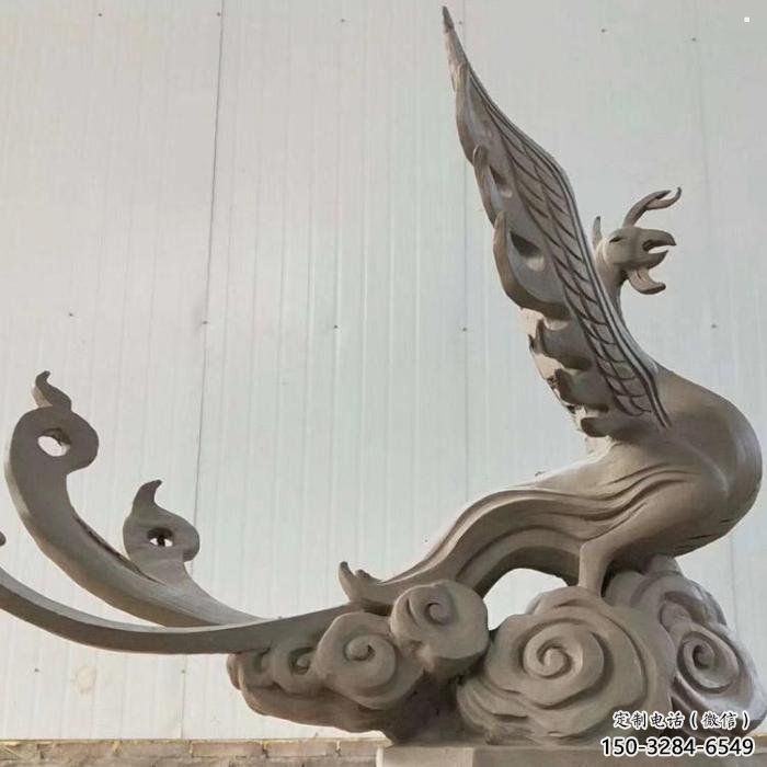 景觀孔雀雕塑制作，標識雕塑，銅孔雀雕塑生產