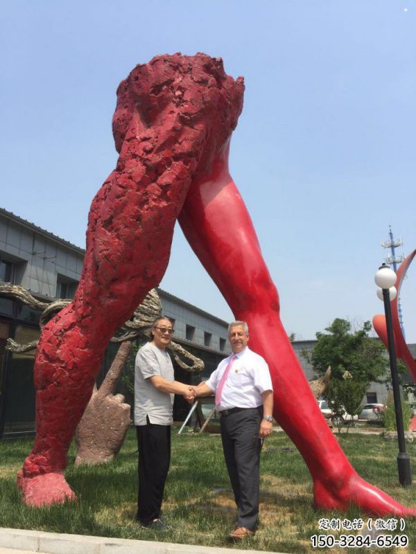 景觀人字雕塑選用，美陳雕塑，不銹鋼人字雕塑廠家展示