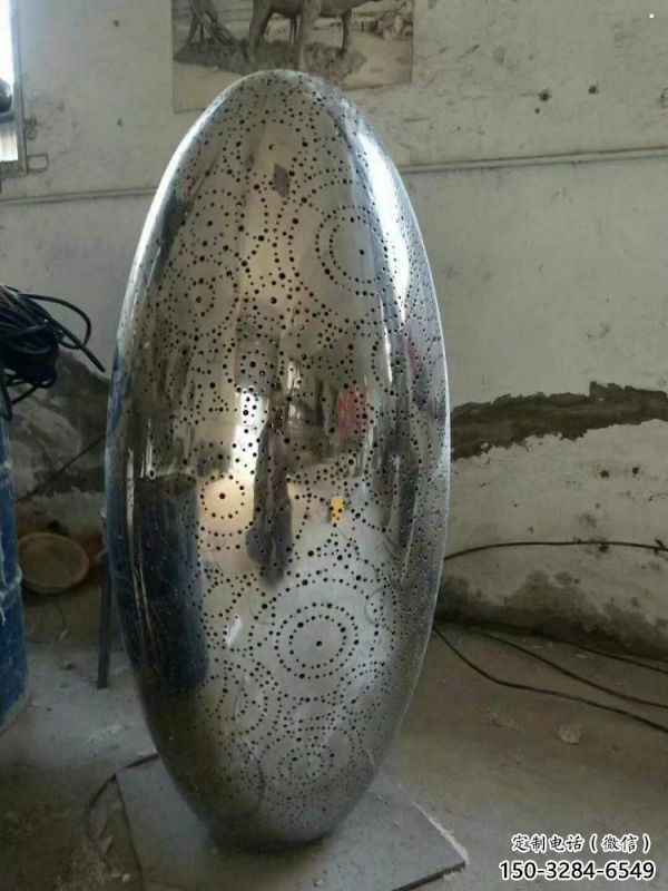 鏡面球雕塑承接，鋼管組合，鏤空不銹鋼球雕塑特供