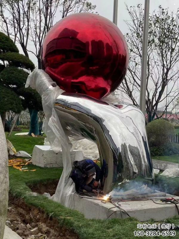 手托圓球雕塑供給，景觀概念，手托圓球雕塑定制