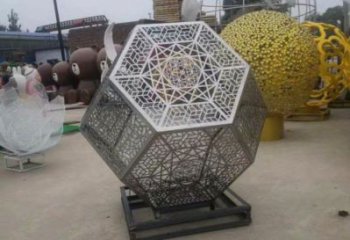 棱面球雕塑精選，景區雕塑，鏤空棱面球雕塑制作