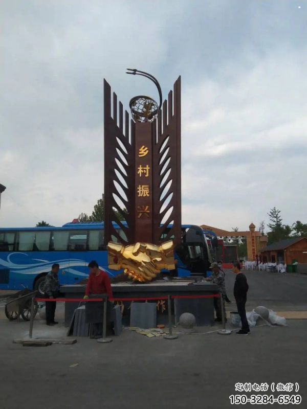 握手雕塑訂做，地標(biāo)建筑，不銹鋼握手雕塑廠家提供