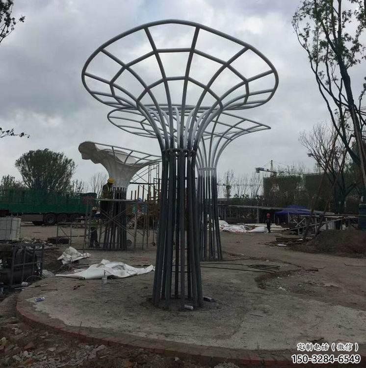 遮陽樹雕塑制造，鏤空雕塑，不銹鋼遮陽樹雕塑廠家