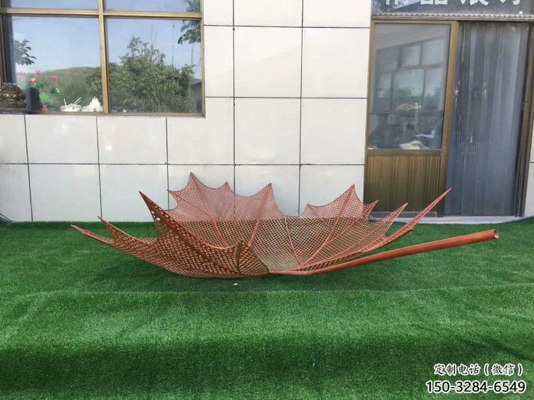 鏤空樹葉雕塑制作，美陳雕塑，鐵藝樹葉雕塑觀賞型