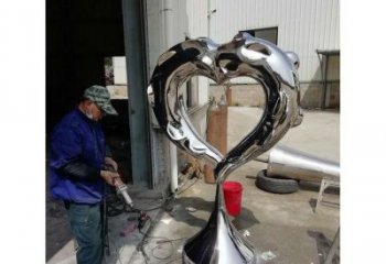 心形雕塑工廠選用，街道標識，景觀鏡面心形雕塑批發