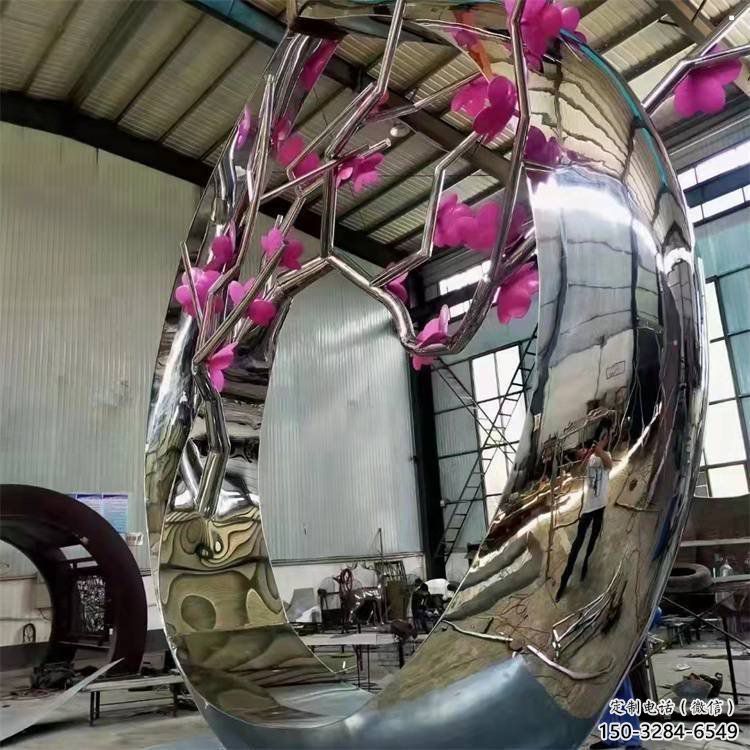 酒泉梅花雕塑工廠優選,城市裝飾,景觀梅花雕塑供給 酒泉梅花雕塑工廠優選,城市裝飾,景觀梅花雕塑供給