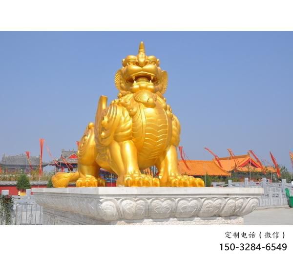 臨滄廣場貔貅雕塑，動(dòng)物彩繪雕塑，抽象效果