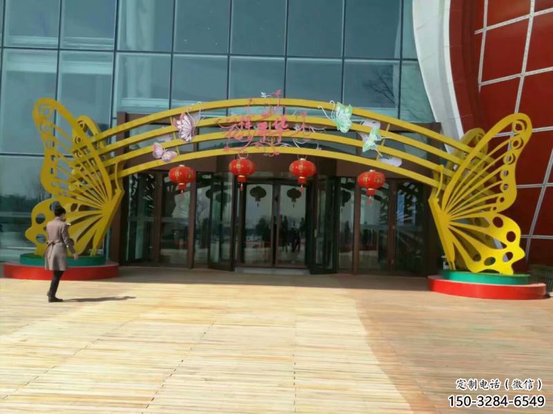 九龍坡蝴蝶拱門雕塑，鏤空烤漆效果，不銹鋼小區標識雕塑